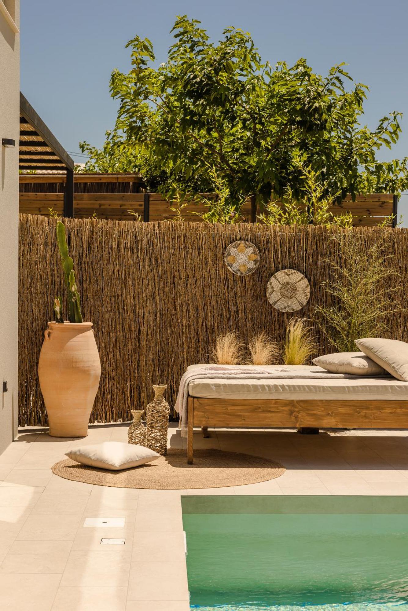 Hilaritas Luxury Suites Sea View, Private Pool & Jacuzzi Paradise Ratzaklíon Exterior foto